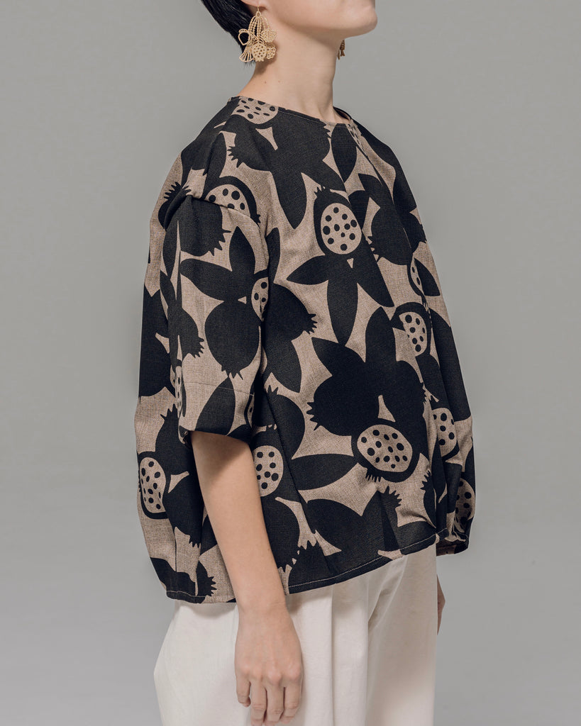 フロントタックコクーンブラウス：テンダークロス — HABUBOXオンライン